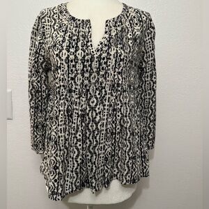Anthropologie Vanessa Virginia pattern top size 0